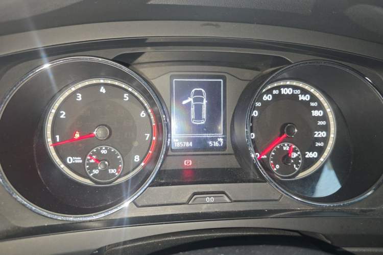 Used Volkswagen Tiguan L 2017 330TSI Automatic Two-Wheel Drive Luxury Edition Instrument Cluster