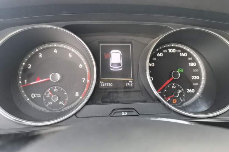 Used Volkswagen Tiguan L 2017 330TSI Automatic Two-Wheel Drive Luxury Edition Instrument Cluster