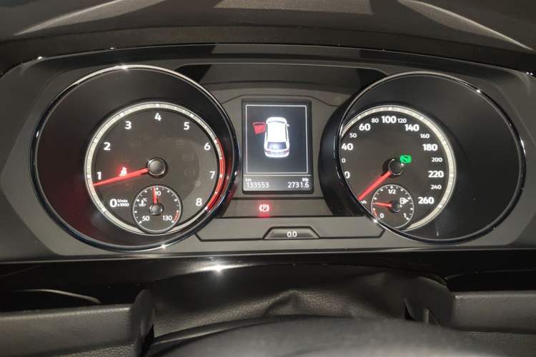 Used Volkswagen Tiguan L 2017 330TSI Automatic Two-Wheel Drive Luxury Edition Instrument Cluster