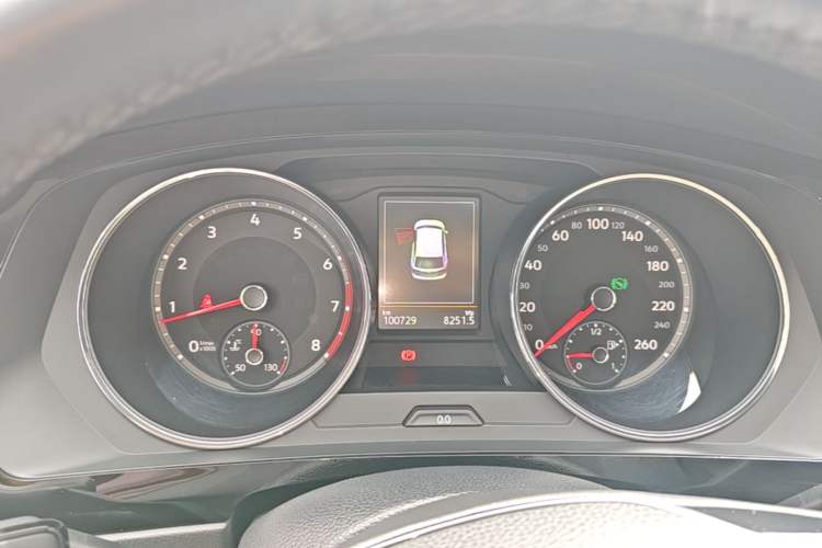 Used Volkswagen Tiguan L 2017 330TSI Automatic Two-Wheel Drive Luxury Edition Instrument Cluster