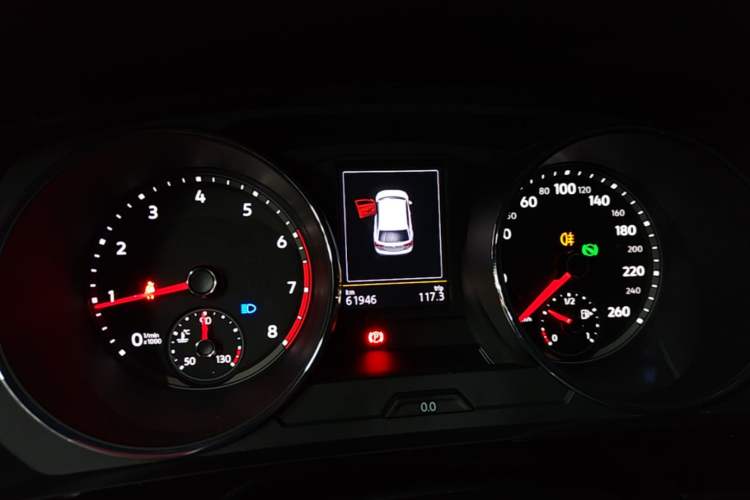 Used Volkswagen Tiguan L 2017 330TSI Automatic Two-Wheel Drive Comfort Edition Instrument Cluster