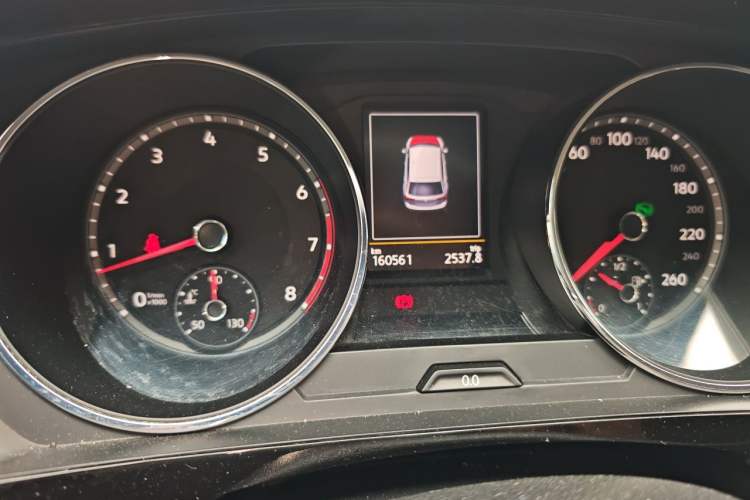Used Volkswagen Tiguan L 2017 330TSI Automatic Two-Wheel Drive Comfort Edition Instrument Cluster