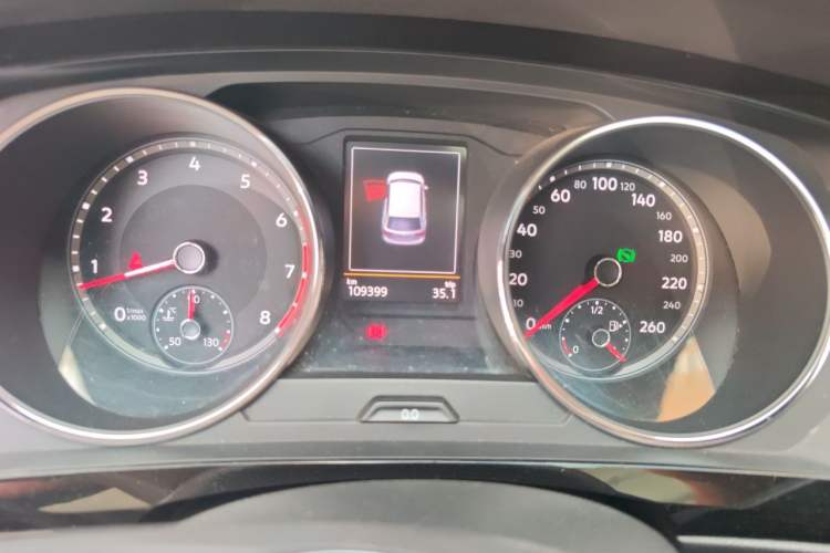 Used Volkswagen Tiguan L 2017 330TSI Automatic Two-Wheel Drive Luxury Edition Instrument Cluster