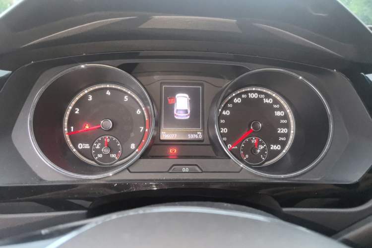 Used Volkswagen Tiguan L 2017 330TSI Automatic Two-Wheel Drive Luxury Edition Instrument Cluster