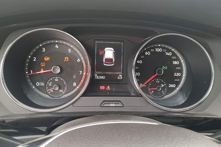Used Volkswagen Tiguan L 2017 330TSI Automatic Two-Wheel Drive Comfort Edition Instrument Cluster