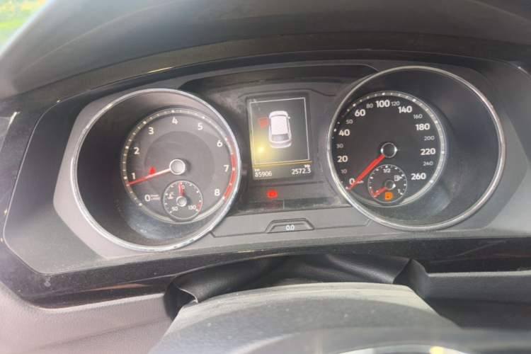 Used Volkswagen Tiguan L 2017 330TSI Automatic Two-Wheel Drive Luxury Edition Instrument Cluster