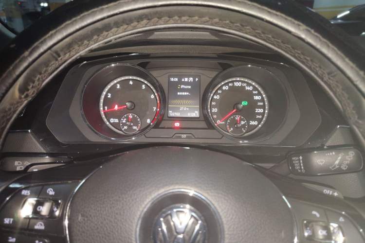 Used Volkswagen Tiguan L 2017 380TSI Automatic All-Wheel-Drive Luxury Edition Instrument Cluster