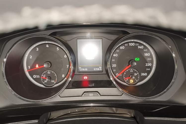 Used Volkswagen Tiguan L 2017 330TSI Automatic Two-Wheel Drive Luxury Edition Instrument Cluster