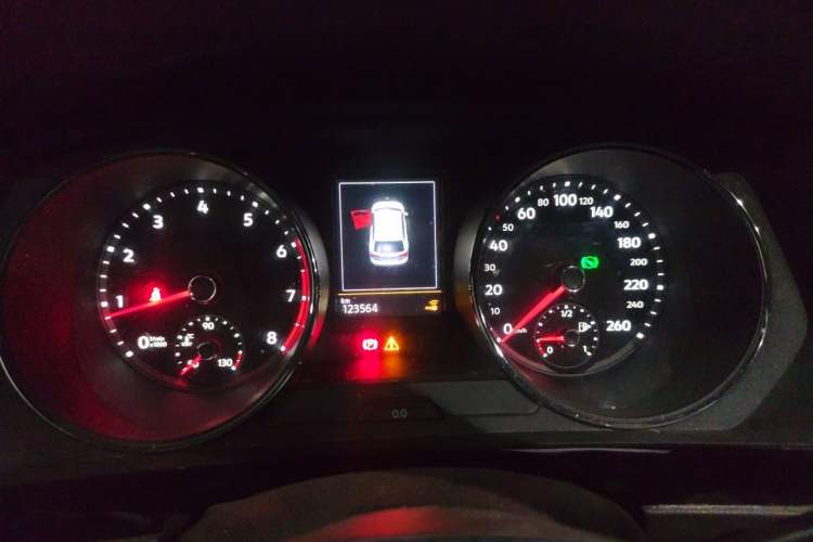 Used Volkswagen Tiguan L 2017 380TSI Automatic All-Wheel-Drive Luxury Edition Instrument Cluster