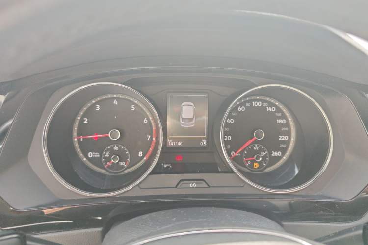 Used Volkswagen Tiguan L 2017 380TSI Automatic All-Wheel-Drive Flagship Edition Instrument Cluster