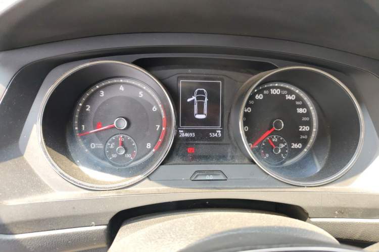Used Volkswagen Tiguan L 2017 330TSI Automatic Two-Wheel Drive Luxury Edition Instrument Cluster