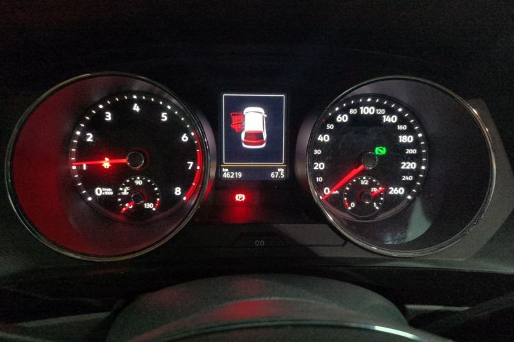 Used Volkswagen Tiguan L 2017 330TSI Automatic Two-Wheel Drive Flagship Edition Instrument Cluster