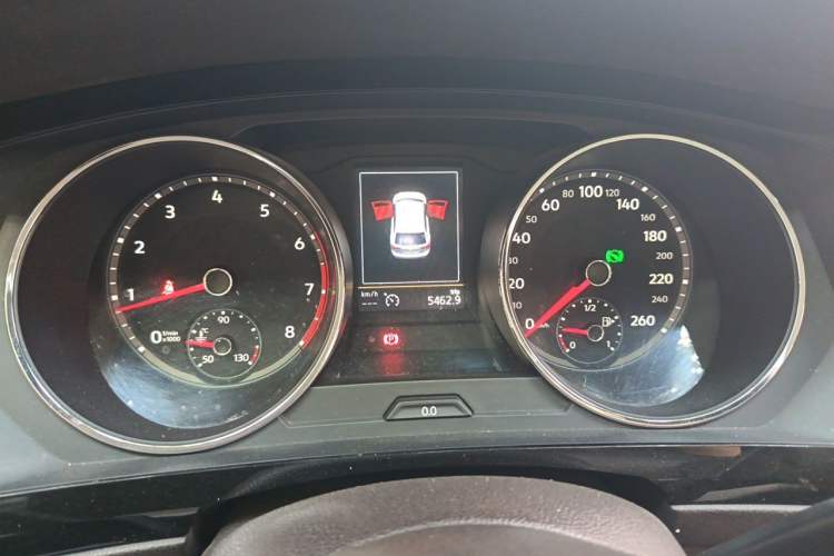 Used Volkswagen Tiguan L 2017 330TSI Automatic Two-Wheel Drive Luxury Edition Instrument Cluster