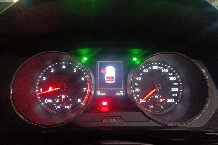 Used Volkswagen Tiguan L 2017 330TSI Automatic Two-Wheel Drive Flagship Edition Instrument Cluster