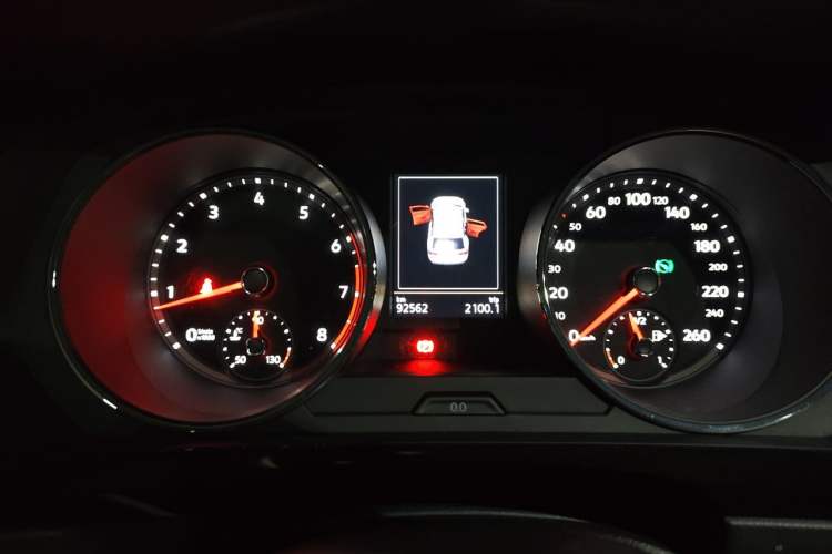 Used Volkswagen Tiguan L 2017 380TSI Automatic All-Wheel-Drive Luxury Edition Instrument Cluster