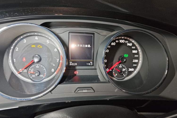 Used Volkswagen Tiguan L 2017 330TSI Automatic Two-Wheel Drive Comfort Edition Instrument Cluster