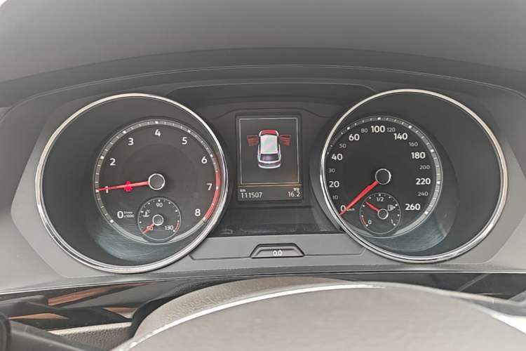 Used Volkswagen Tiguan L 2017 380TSI Automatic All-Wheel-Drive Luxury Edition Instrument Cluster