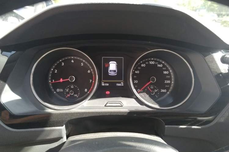 Used Volkswagen Tiguan L 2017 330TSI Automatic Two-Wheel Drive Luxury Edition Instrument Cluster