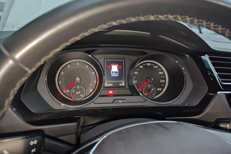 Used Volkswagen Tiguan L 2017 330TSI Automatic Two-Wheel Drive Flagship Edition Instrument Cluster