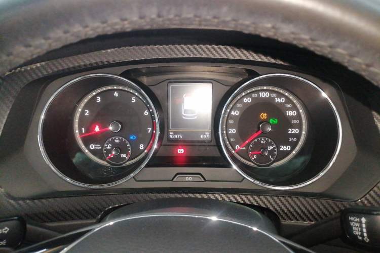 Used Volkswagen Tiguan L 2017 330TSI Automatic Two-Wheel Drive Luxury Edition Instrument Cluster