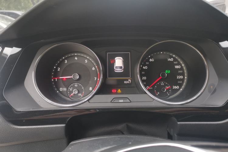 Used Volkswagen Tiguan L 2017 330TSI Automatic Two-Wheel Drive Flagship Edition Instrument Cluster