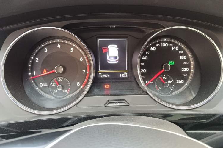 Used Volkswagen Tiguan L 2017 330TSI Automatic Two-Wheel Drive Luxury Edition Instrument Cluster