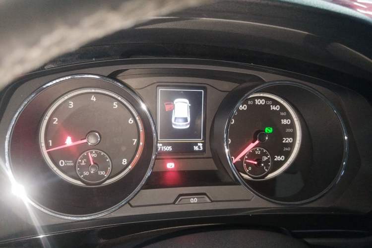 Used Volkswagen Tiguan L 2017 330TSI Automatic Two-Wheel Drive Comfort Edition Instrument Cluster