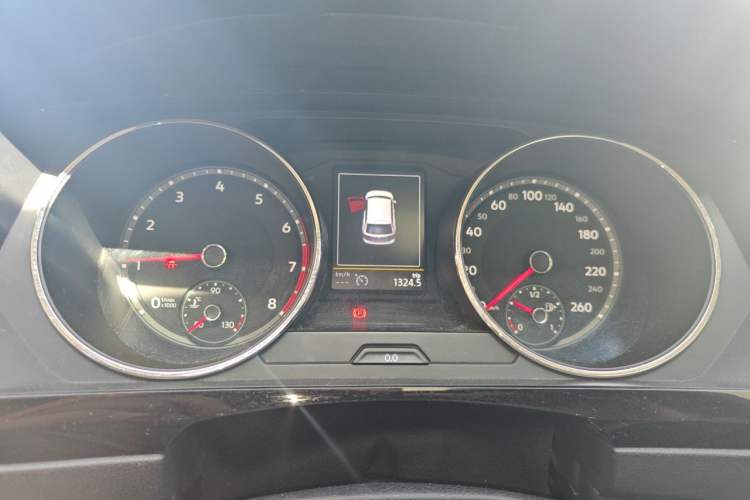 Used Volkswagen Tiguan L 2017 330TSI Automatic Two-Wheel Drive Luxury Edition Instrument Cluster