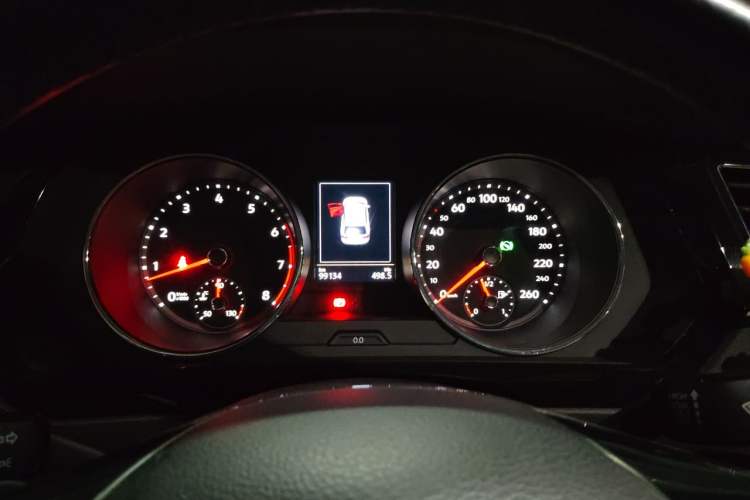 Used Volkswagen Tiguan L 2017 330TSI Automatic Two-Wheel Drive Luxury Edition Instrument Cluster