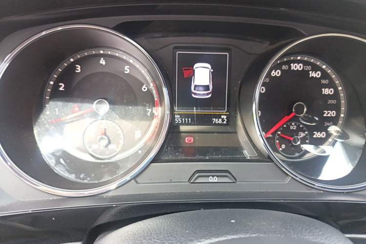 Used Volkswagen Tiguan L 2017 330TSI Automatic Two-Wheel Drive Luxury Edition Instrument Cluster