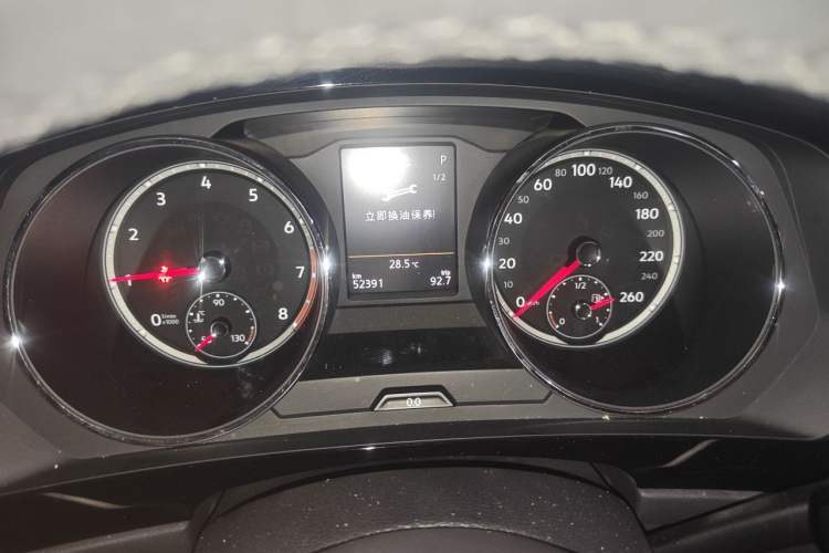 Used Volkswagen Tiguan L 2017 330TSI Automatic Two-Wheel Drive Flagship Edition Instrument Cluster