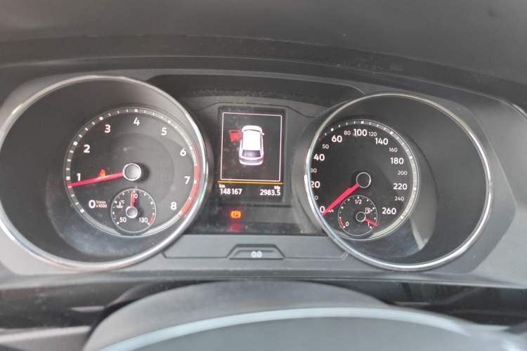 Used Volkswagen Tiguan L 2017 330TSI Automatic Two-Wheel Drive Luxury Edition Instrument Cluster