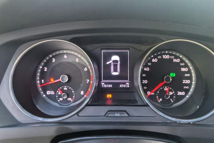 Used Volkswagen Tiguan L 2017 330TSI Automatic Two-Wheel Drive Luxury Edition Instrument Cluster