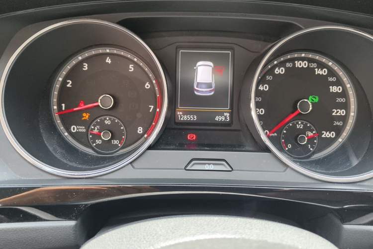Used Volkswagen Tiguan L 2017 330TSI Automatic Two-Wheel Drive Luxury Edition Instrument Cluster