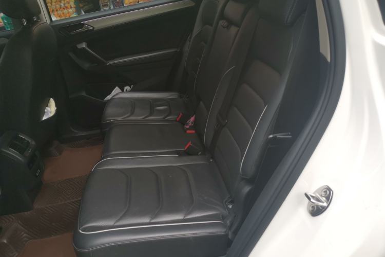 Used Volkswagen Tiguan L 2017 330TSI Automatic Two-Wheel Drive Flagship Edition Interior 4
