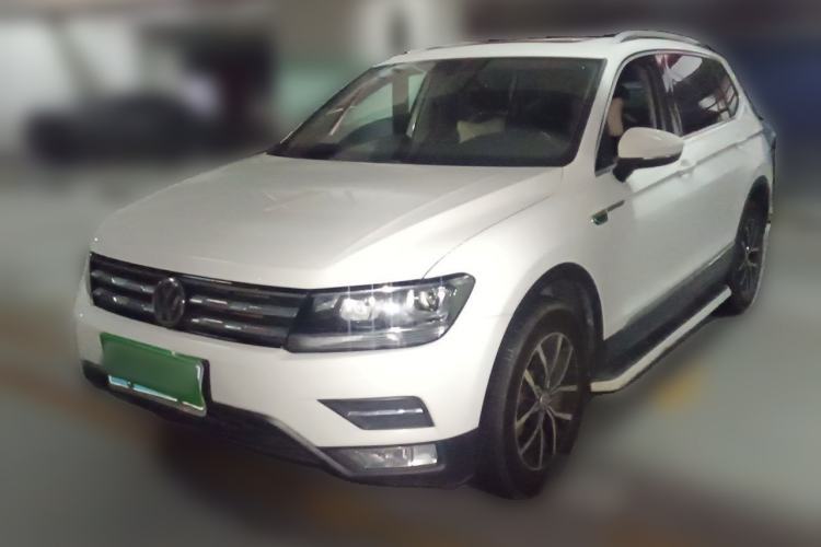 Used Volkswagen Tiguan L 2017 330TSI Automatic Two-Wheel Drive Luxury Edition Guazi used car, China used car export, Used car for sale, Used cars, Cheapest cars for sale