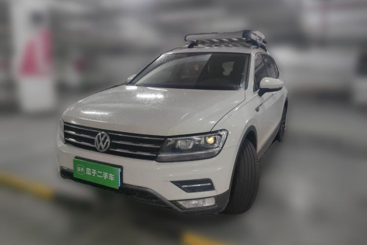 Used Volkswagen Tiguan L 2017 330TSI Automatic Two-Wheel Drive Comfort Edition Guazi used car, China used car export, Used car for sale, Used  cars, Cheapest cars for sale