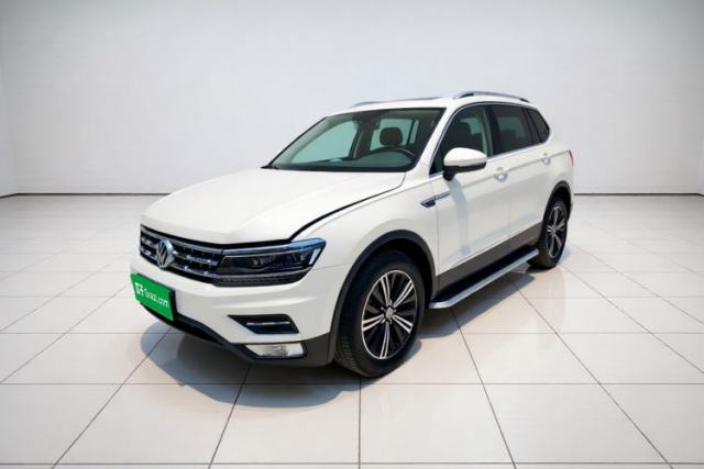 Ojetý Volkswagen Tiguan L 2017 380TSI Automatic All-Wheel-Drive Luxury Edition