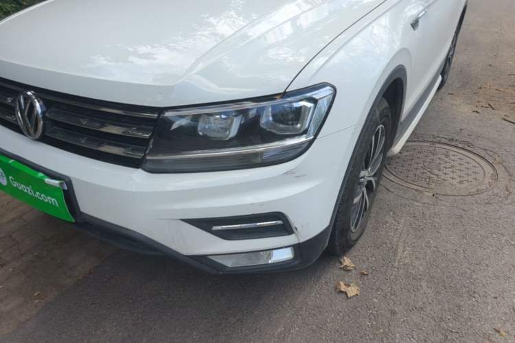Used Volkswagen Tiguan L 2017 330TSI Automatic Two-Wheel Drive Luxury Edition Left Front Headlight