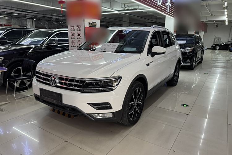 Used Volkswagen Tiguan L 2017 330TSI Automatic Two-Wheel Drive Flagship Edition Left Front Headlight