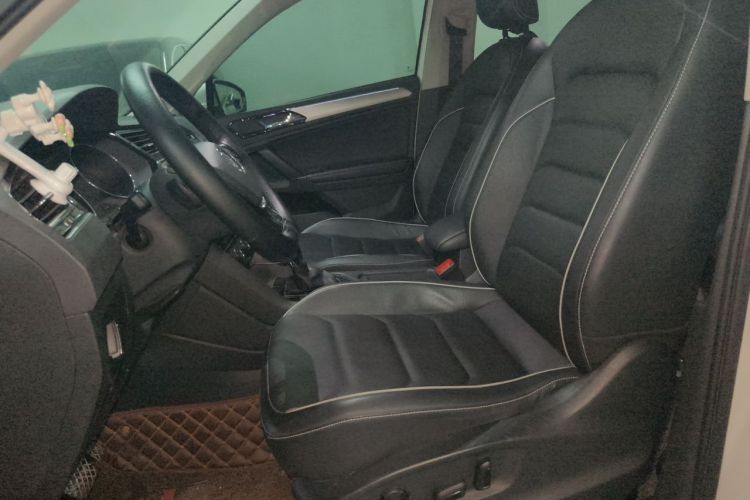 Used Volkswagen Tiguan L 2017 330TSI Automatic Two-Wheel Drive Flagship Edition Left Front Seat