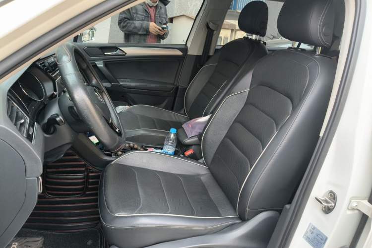 Used Volkswagen Tiguan L 2017 330TSI Automatic Two-Wheel Drive Flagship Edition Left Front Seat