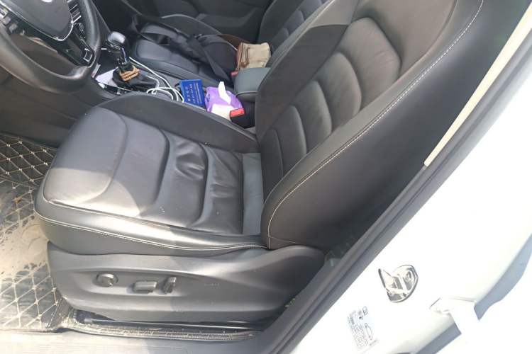 Used Volkswagen Tiguan L 2017 330TSI Automatic Two-Wheel Drive Luxury Edition Left Front Seat