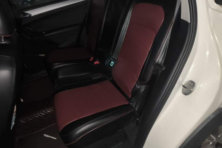 Used Volkswagen Tiguan L 2017 330TSI Automatic Two-Wheel Drive Luxury Edition Left Rear Seat