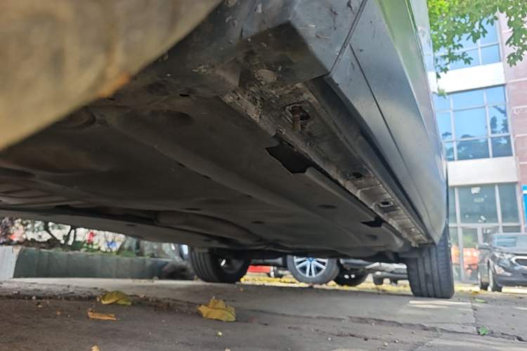 Used Volkswagen Tiguan L 2017 330TSI Automatic Two-Wheel Drive Flagship Edition Left Side Sill