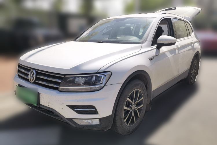 Used Volkswagen Tiguan L 2017 330TSI Automatic Two-Wheel Drive Comfort Edition Guazi used car, China used car export, Used car for sale, Used  cars, Cheapest cars for sale