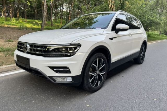Used Volkswagen Tiguan L 2017 330TSI Automatic Two-Wheel Drive Flagship Edition