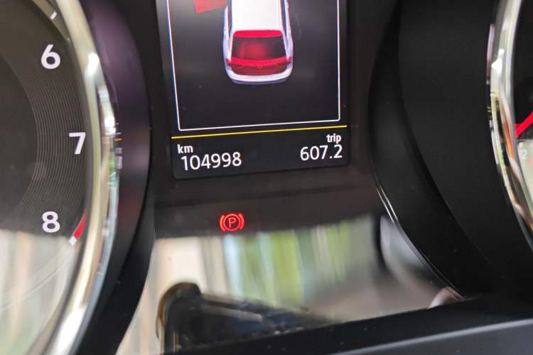 Used Volkswagen Tiguan L 2017 330TSI Automatic Two-Wheel Drive Luxury Edition Odometer Close Up