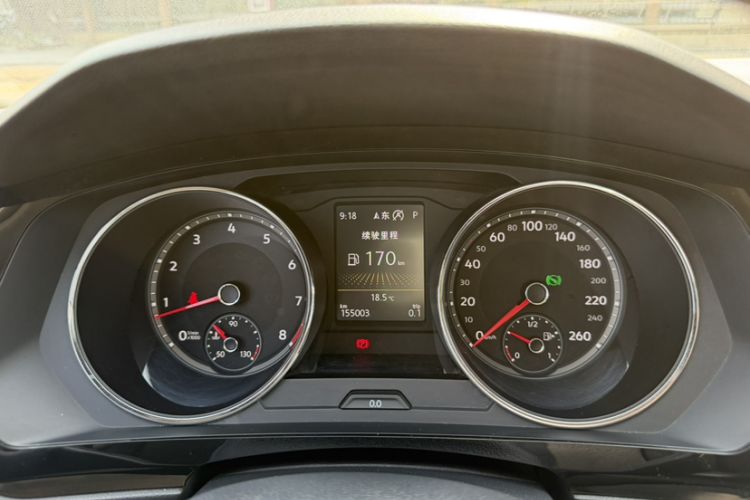 Used Volkswagen Tiguan L 2017 330TSI Automatic Two-Wheel Drive Luxury Edition Odometer Close Up