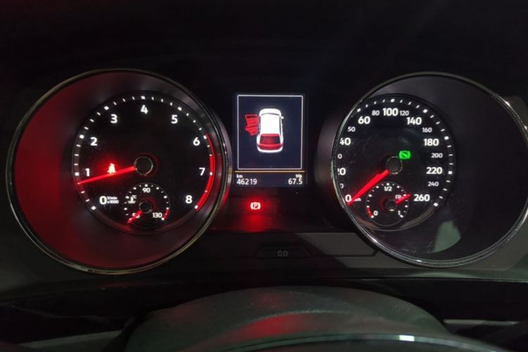 Used Volkswagen Tiguan L 2017 330TSI Automatic Two-Wheel Drive Flagship Edition Odometer Close Up